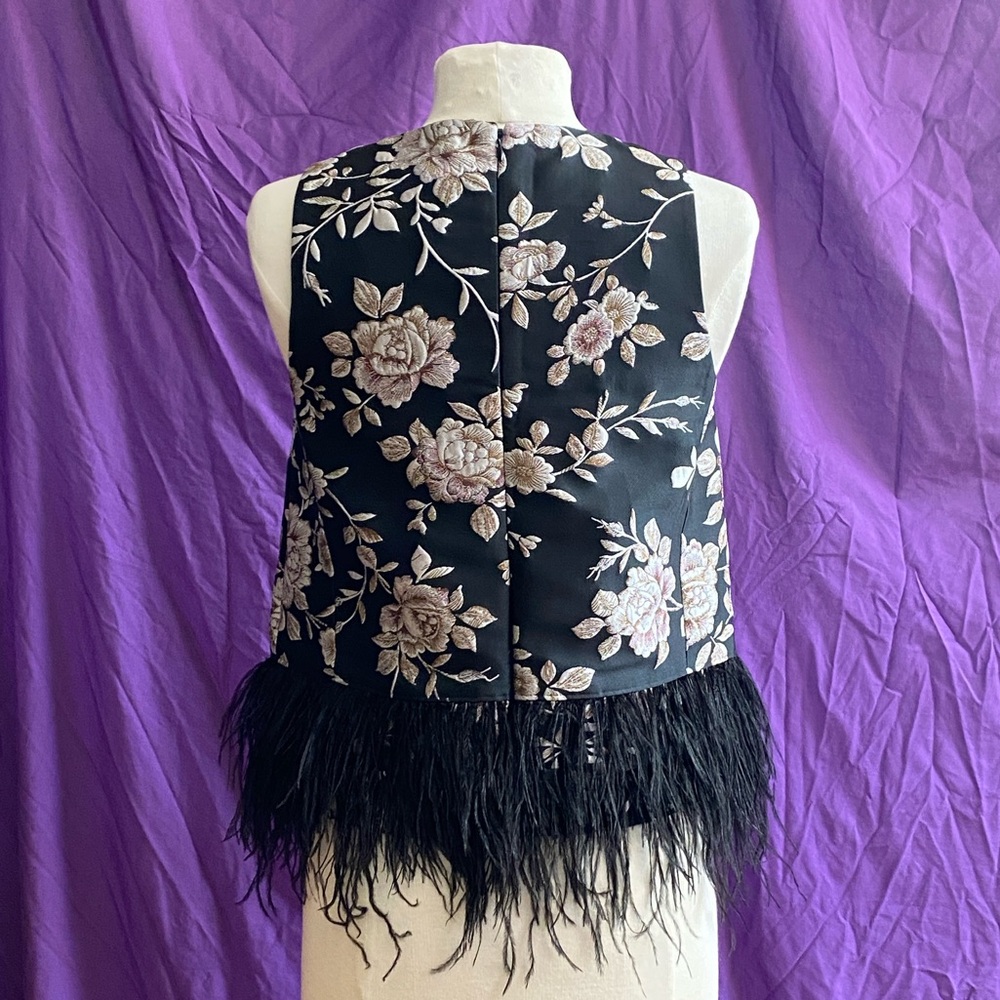 Kate Spade Black Floral Sleeveless Vest Top. Size 2. - Picture 6 of 9